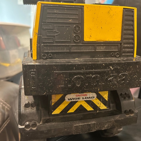 Vintage Tonka Mighty Construction Vehicle in Black and Yellow - Picture 11 of 13